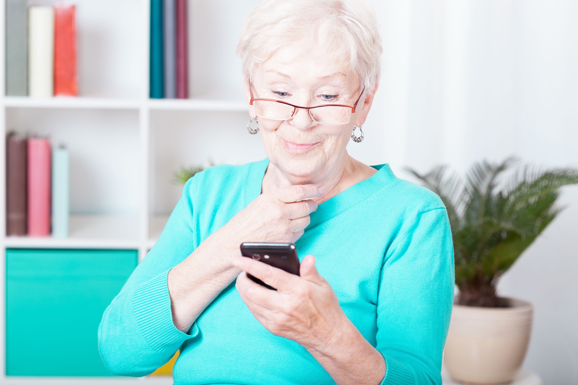 Lady et smartphone